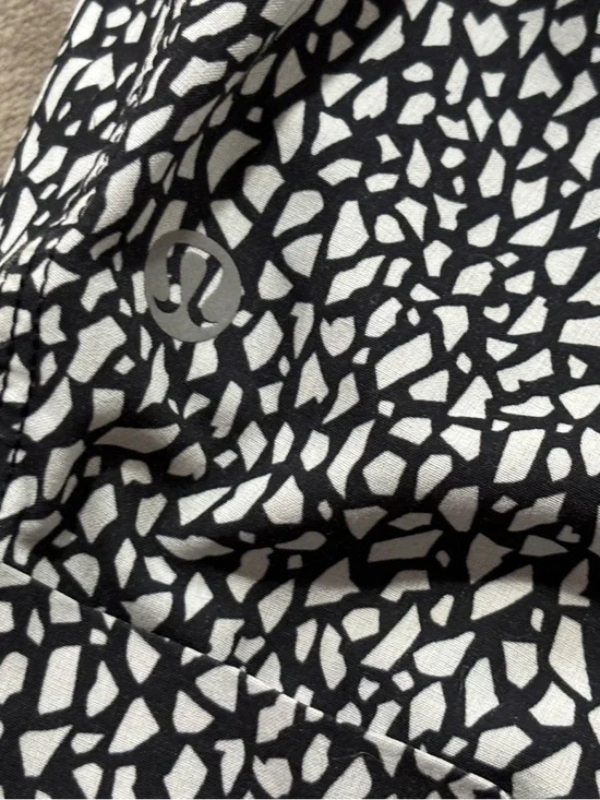 lululemon athletica Black & White Speckle Drawstring Athletic Shorts - Picture 3 of 5